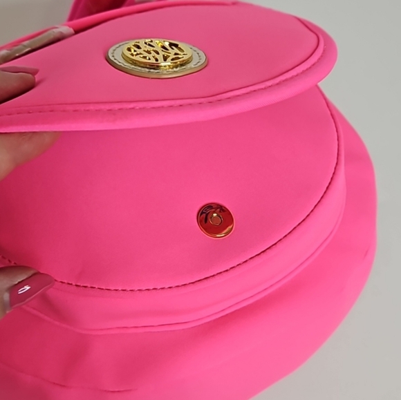Lilly Pulitzer Giavanna Neoprene Crossbody Aura Pink NEW - Picture 6 of 12